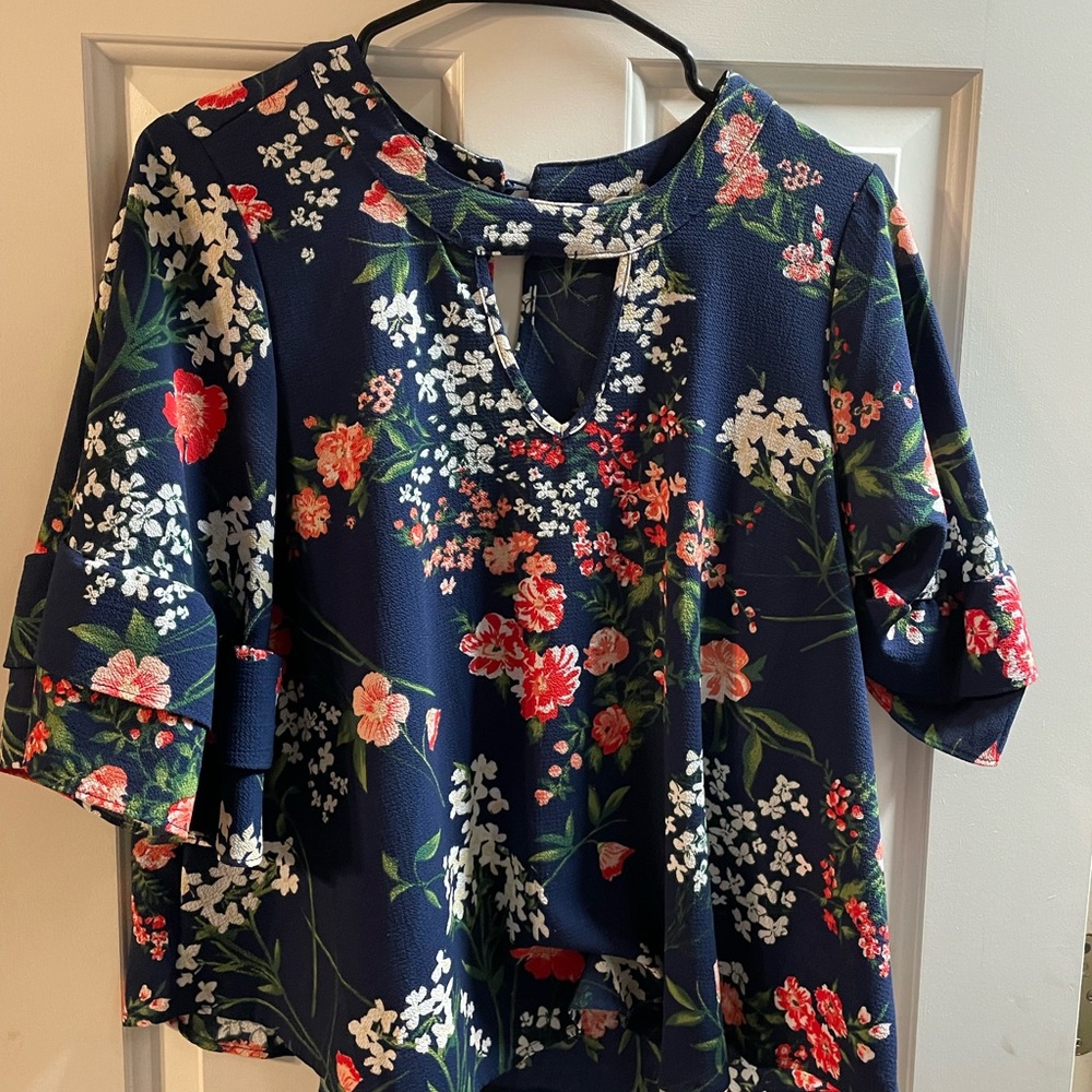 Women’s Top